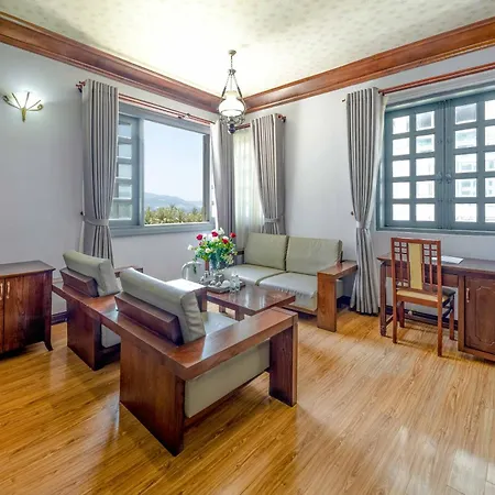 Rembrandt Hotel Nha Trang Exterior photo