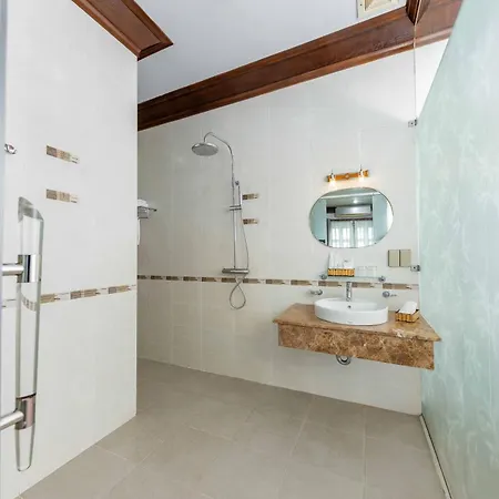 Rembrandt Hotel Nha Trang Exterior photo