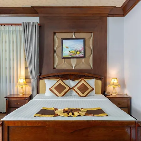 Rembrandt Hotel Nha Trang Exterior photo