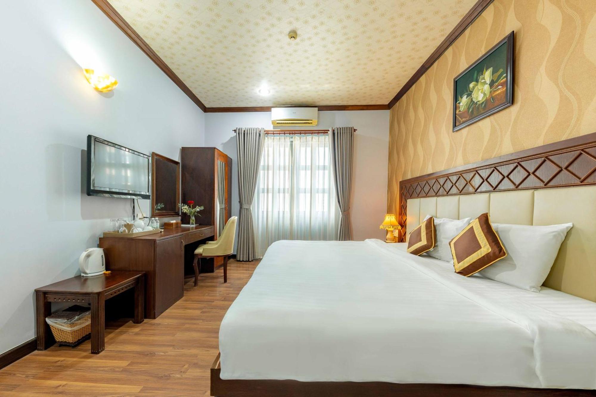 Khách sạn Rembrandt Nha Trang